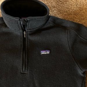black women’s patagonia quarterzip